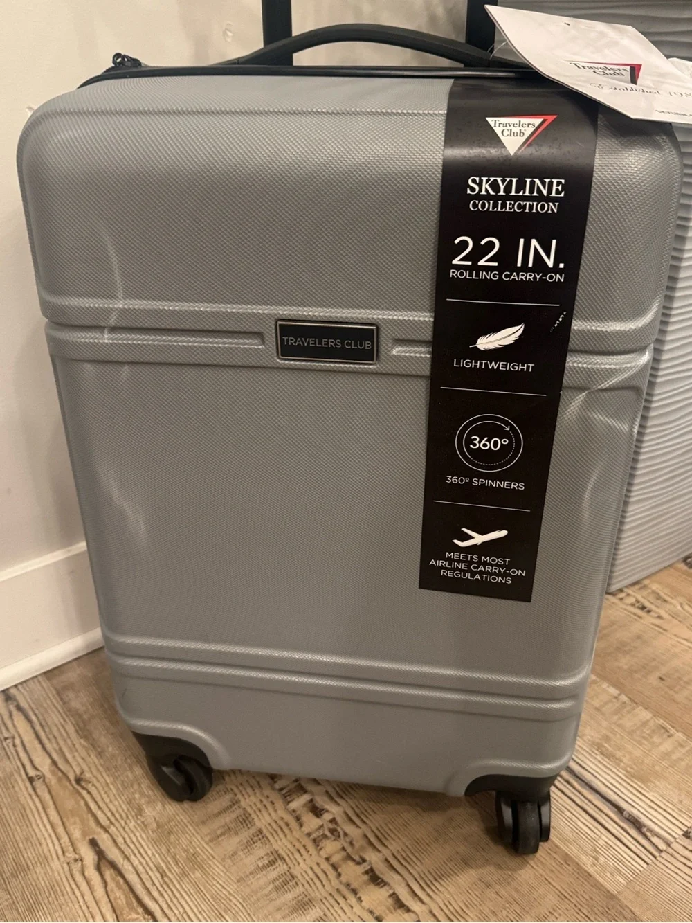 Traveler’s club Skyline 🔥🏖️Rolling Carry 4-Wheel System 20